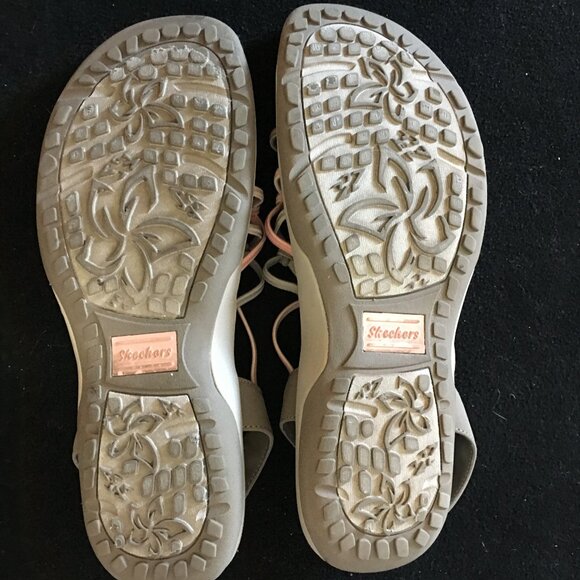 Sketchers Memory Foam Strappy Sandals - Picture 3 of 4